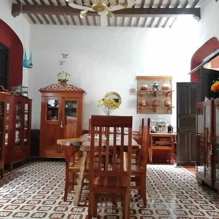 Casa De Zari Bed & Breakfast Campeche Exterior photo